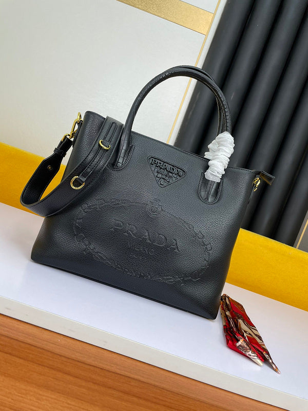 Barnes-Bags - Prada Bags - 808
