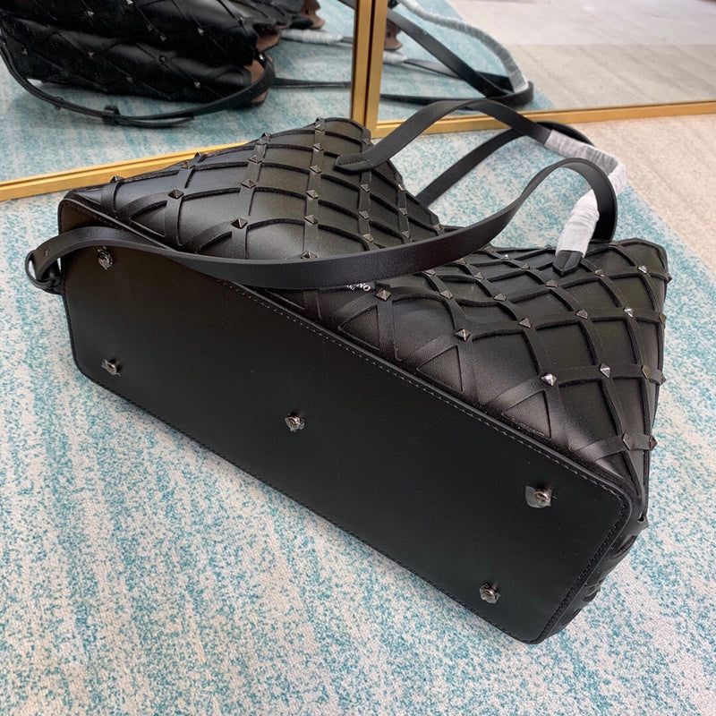 VAL LUXURY BAGS - FOR FASHION LOVERS  AFFORDABLE LUXURY BAGS- 1249