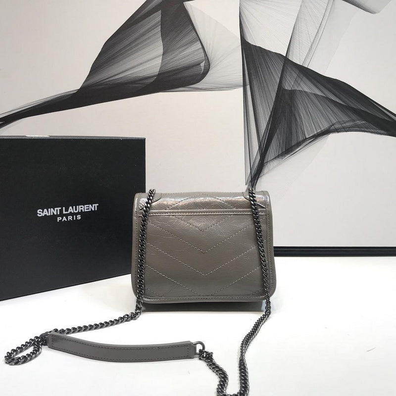 Amelia - YSL Bag - 2889