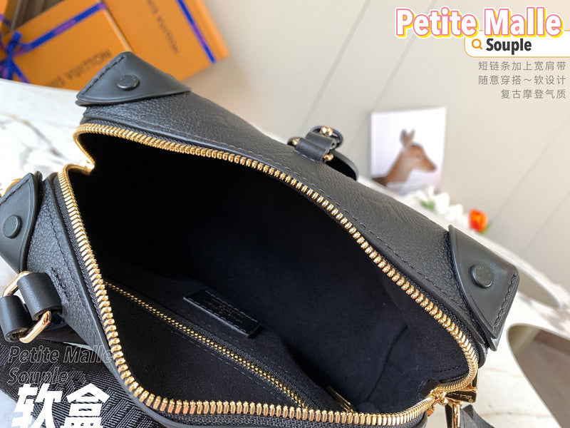 Fan Fashion Lu-Vi Bags - 16642