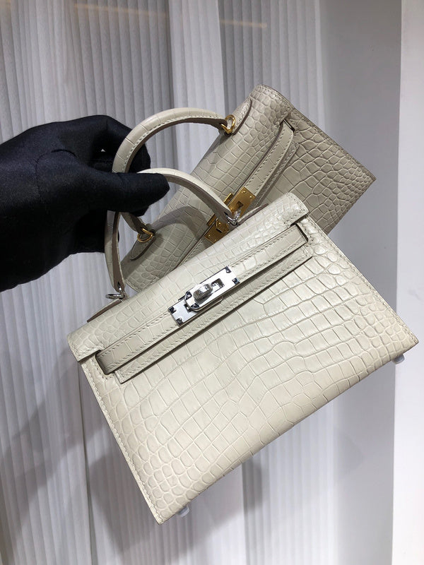 Amelia - HMS Bags - 1528