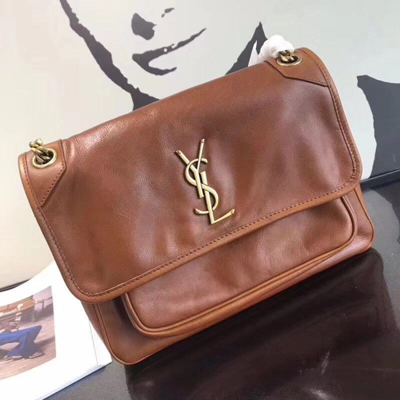 Amelia - YSL Bag - 3880