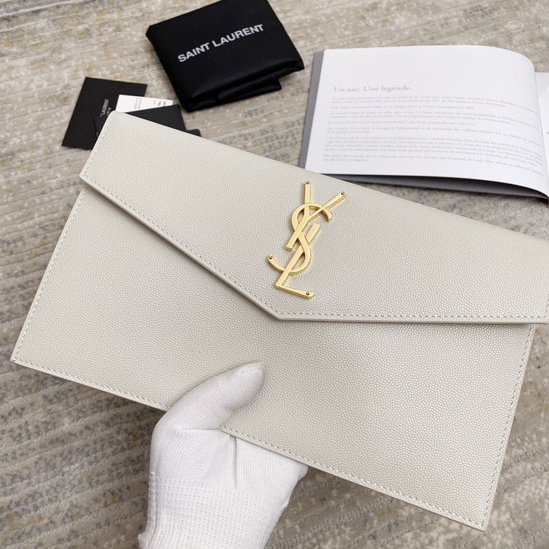 Amelia - YSL Bag - 3821