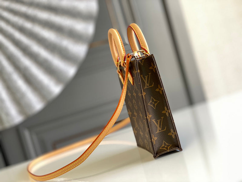 Fan Fashion Lu-Vi bags - 17499