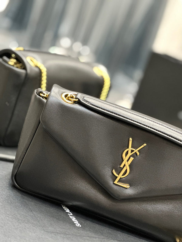 Amelia - YSL Bag - 3999