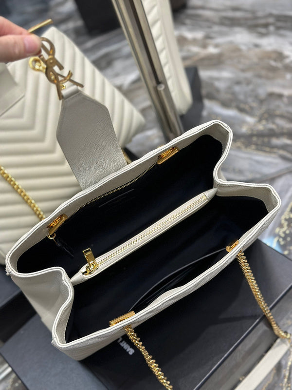 Amelia - YSL Bag - 3993