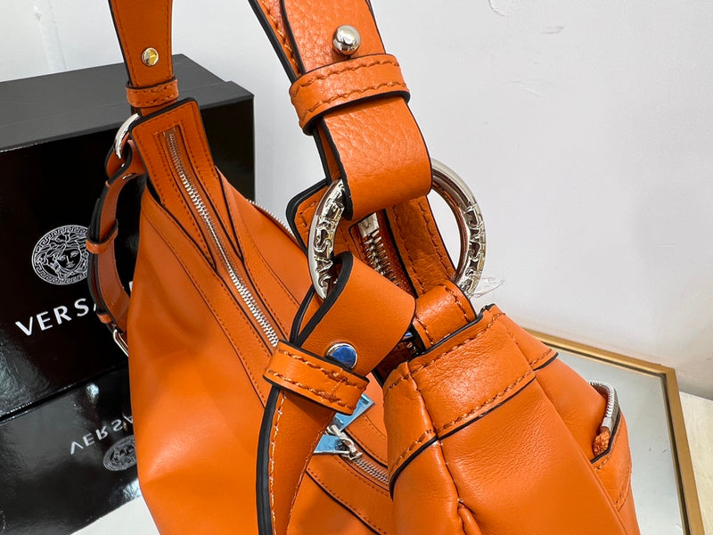 Amelia's Bag Gallery - VAR Bags - 002