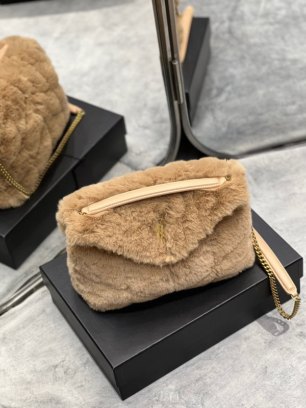 Amelia - YSL Bag - 4162