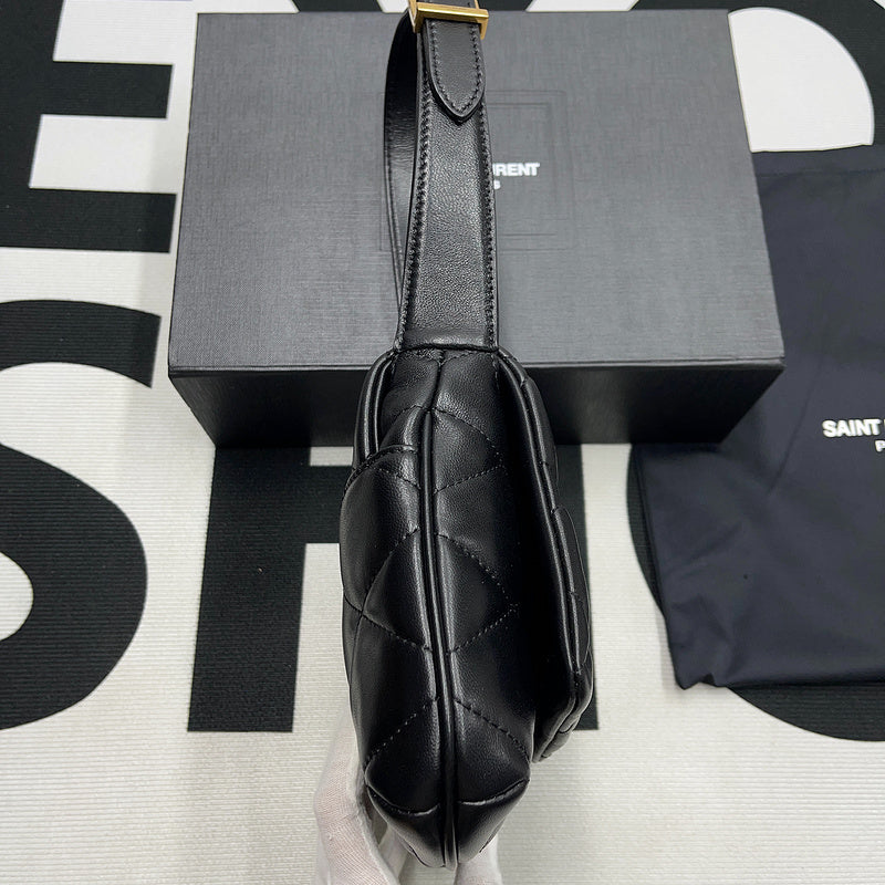Amelia - YSL Bag - 2067