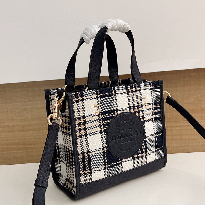 Amelia-i CAH Bags - 082