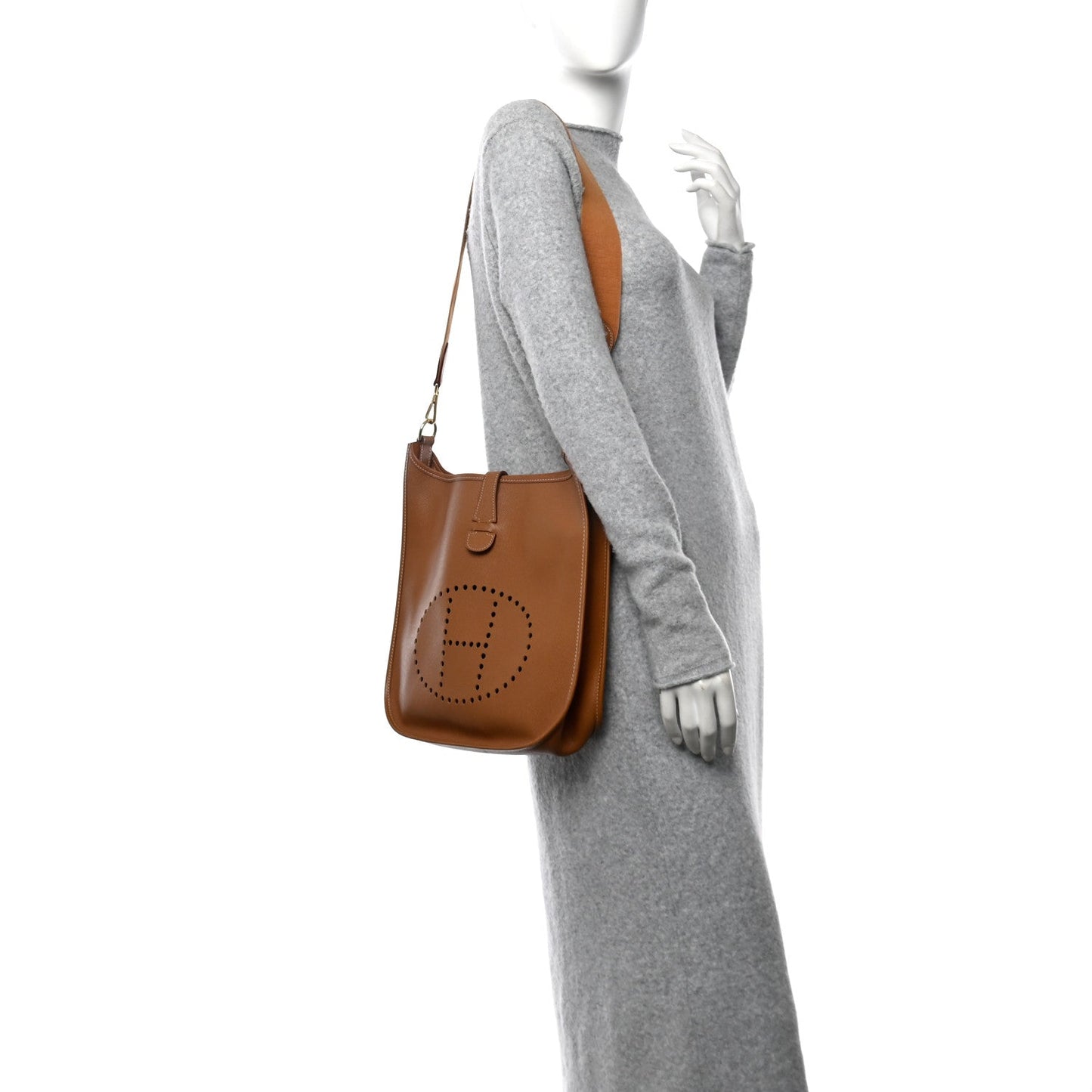 Amelia Courchevel Evelyne GM Gold
