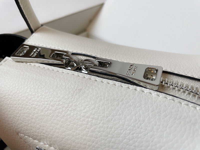 Amelia- PRDA  LUXURY BAGS - 487