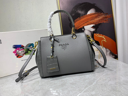 Barnes-Bags - Prada Bags - 916