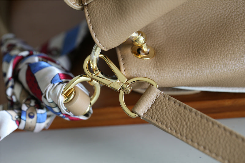 Amelia - LOV Lady Bags - 1800