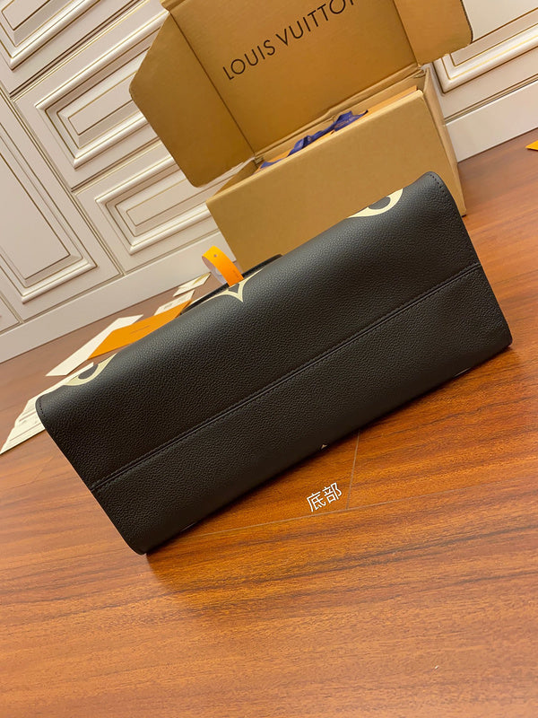 Amelia's Bag Gallery - LOV Bags - 1002