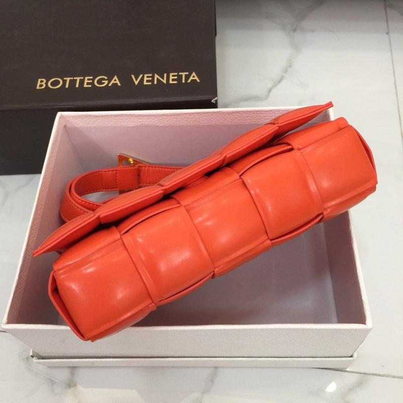 B-VENETA STYLISH HANBAGS FOR WOMEN - 365