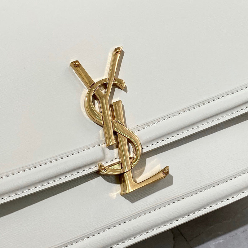 Amelia - YSL Bag - 4110