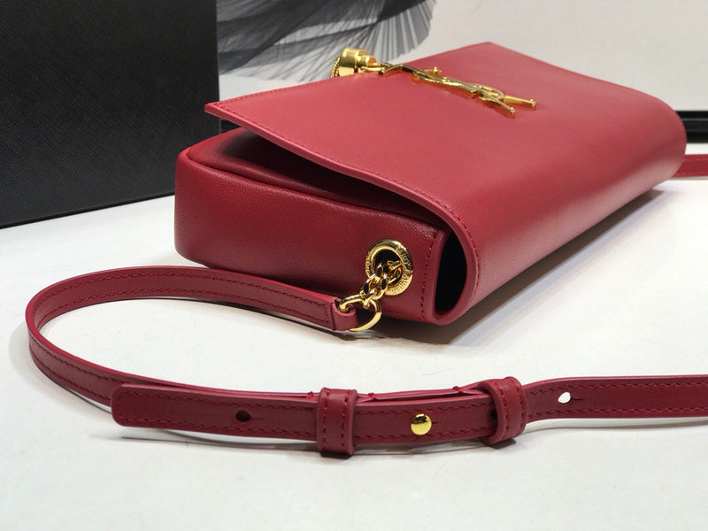 Amelia - YSL Bag - 2156