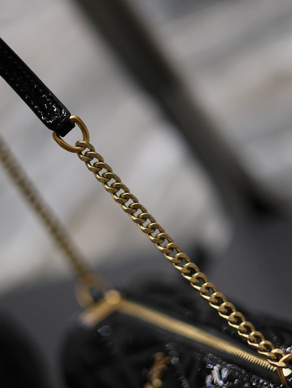 Amelia - YSL Bag - 1852