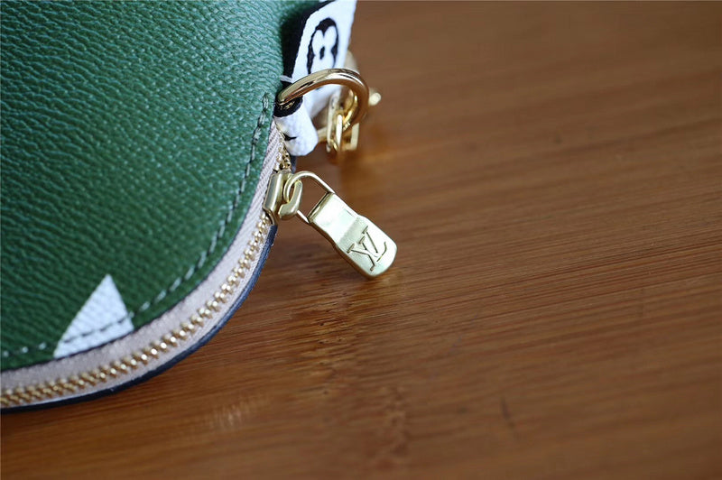 Fan Fashion Lu-Vi bags - 9061
