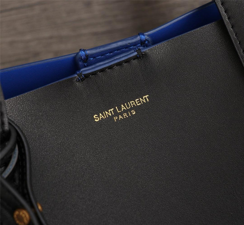 Amelia - YSL Bag - 2831
