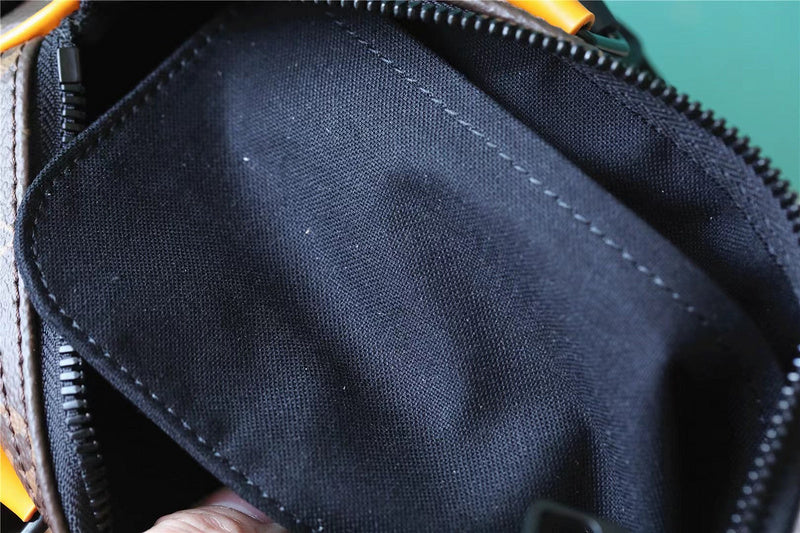 Fan Fashion Lu-Vi bags - 11234