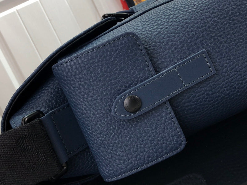 Fan Fashion Lu-Vi bags - 17483