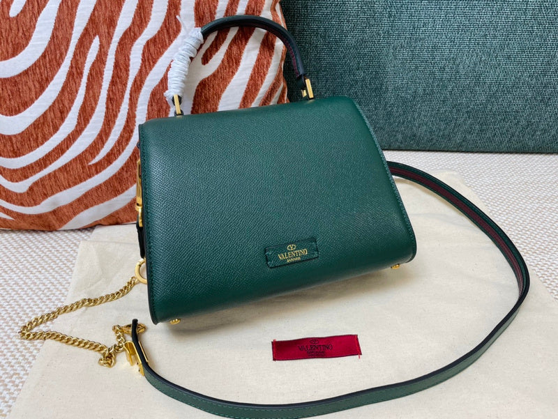 VAL LUXURY BAGS - FOR FASHION LOVERS  AFFORDABLE LUXURY BAGS- 621