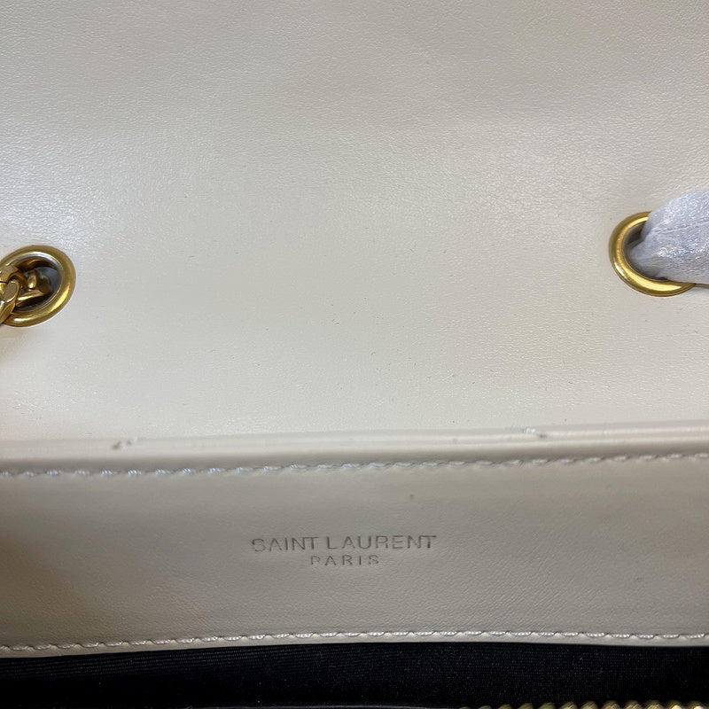 Amelia - YSL Bag - 2316