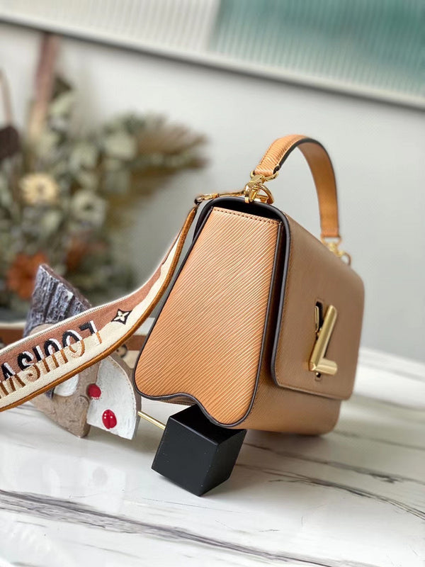 Fan Fashion Lu-Vi bags - 17147