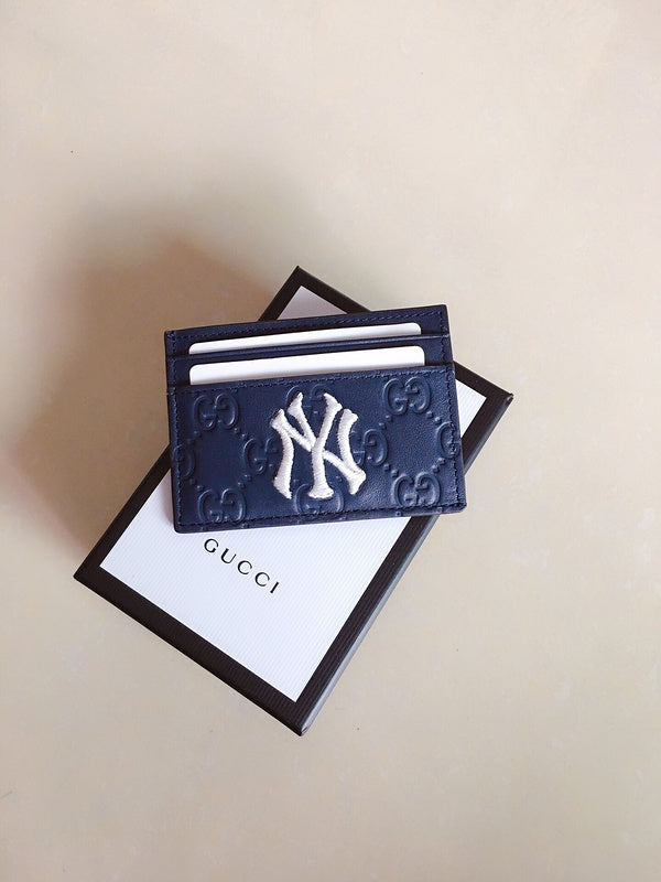 Amelia-i Guki Card Case - 081