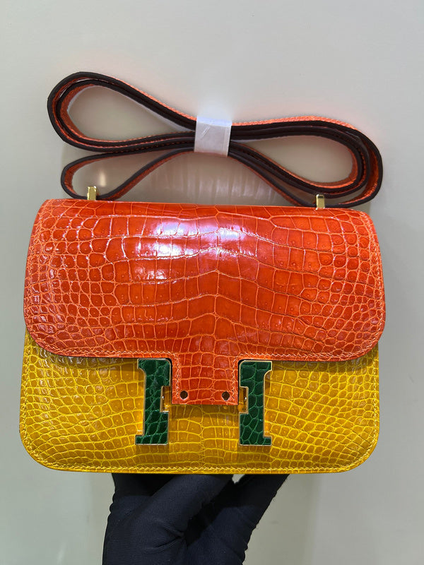 Amelia - HMS Bags - 1657