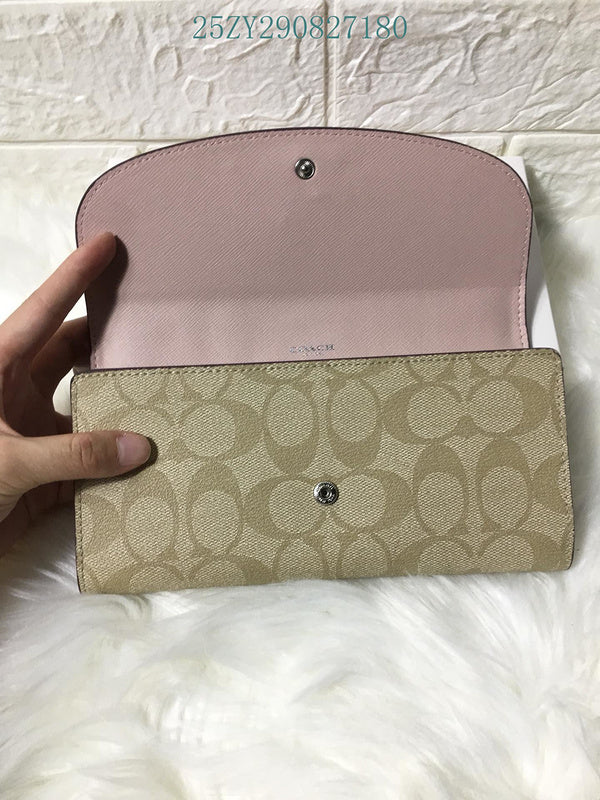 Amelia - CAH Wallet - 132