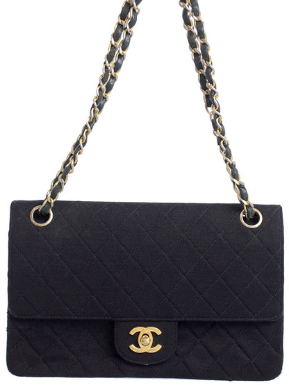 Chanel Matelasse Chain Shoulder Bag Black
