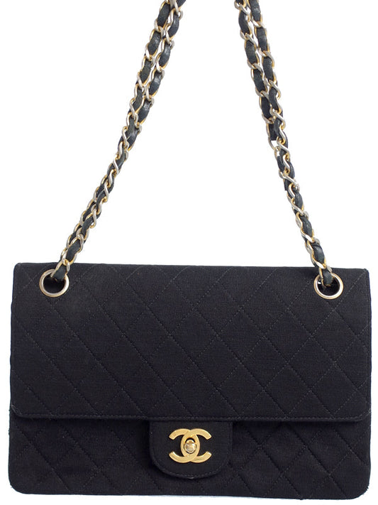 Chanel Matelasse Chain Shoulder Bag Black