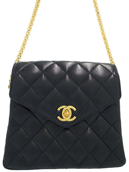 Chanel Matelasse Chain Shoulder Bag Black