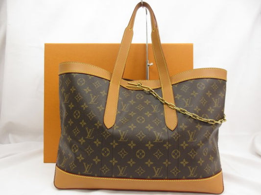 Louis Vuitton Cabas Voyage NVPM Tote Bag