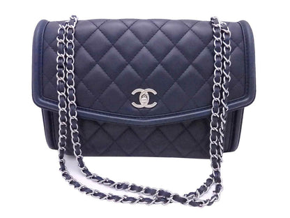 Auth Chanel Matelasse Chain Shoulder Bag Navy Leather/silvertone