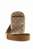 Louis Vuitton Monogram Pochette Body Bag Shoulder Bag