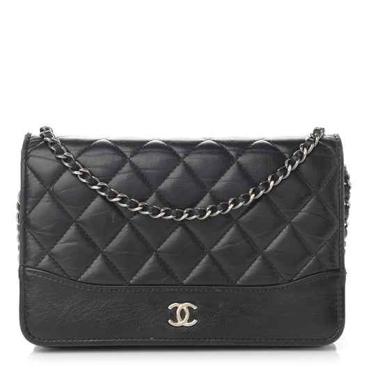 Aged Calfskin Quilted Gabrielle Wallet On Chain WOC Black