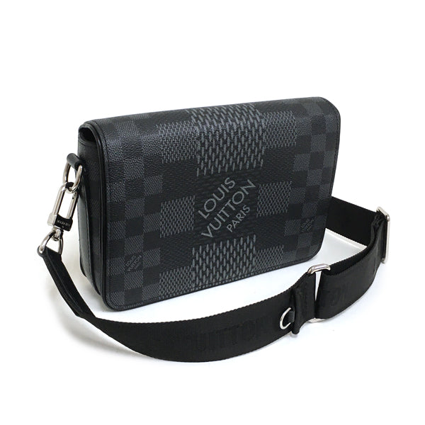Louis Vuitton Damier Graphite 3D Studio Messenger Shoulder Bag