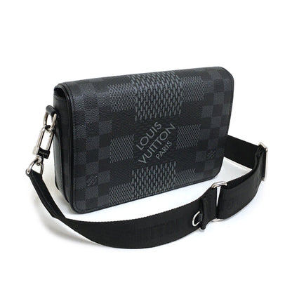 Louis Vuitton Damier Graphite 3D Studio Messenger Shoulder Bag