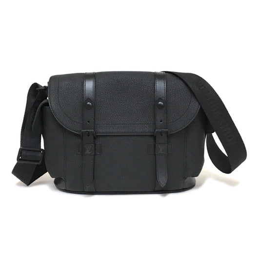 Louis Vuitton Christopher Messenger Shoulder Bag Leather