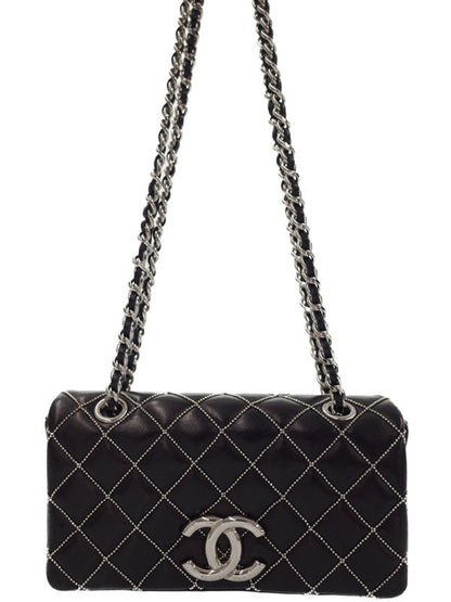 Chanel Matelasse Chain Shoulder Bag Black