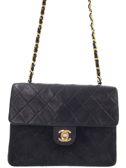 Chanel Matelasse Chain Shoulder Bag Black