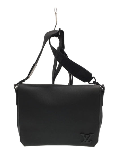 Louis Vuitton Aerogram takeoff messenger shoulder Bag