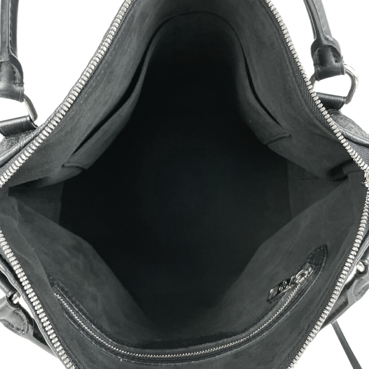 Louis Vuitton Leather Ixia PM Antia Shoulder Bag