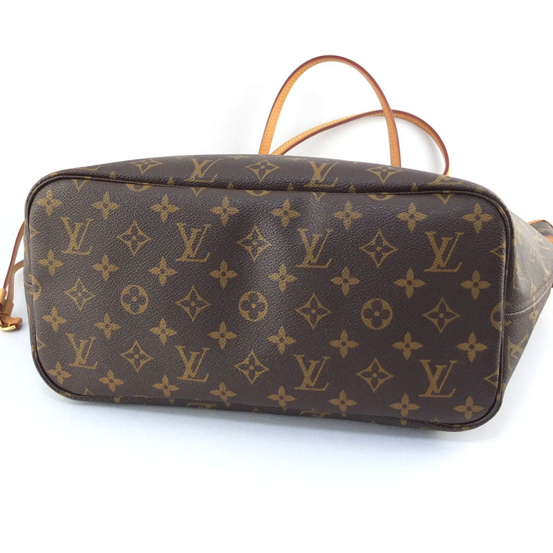 Louis Vuitton Neverfull MM Tote Bag Monogram