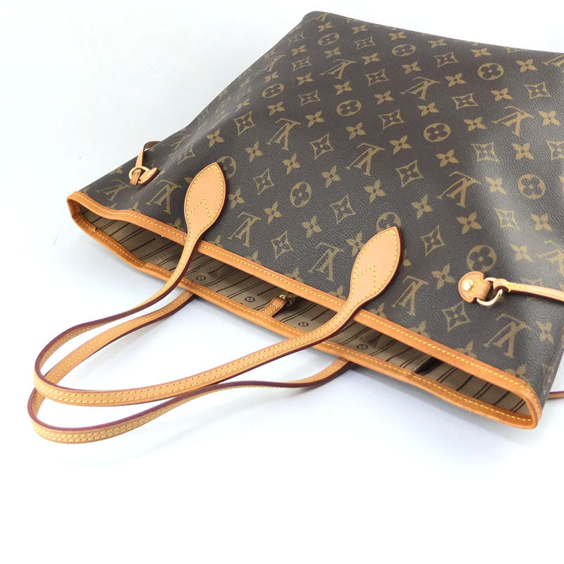 Louis Vuitton Neverfull MM Tote Bag Monogram