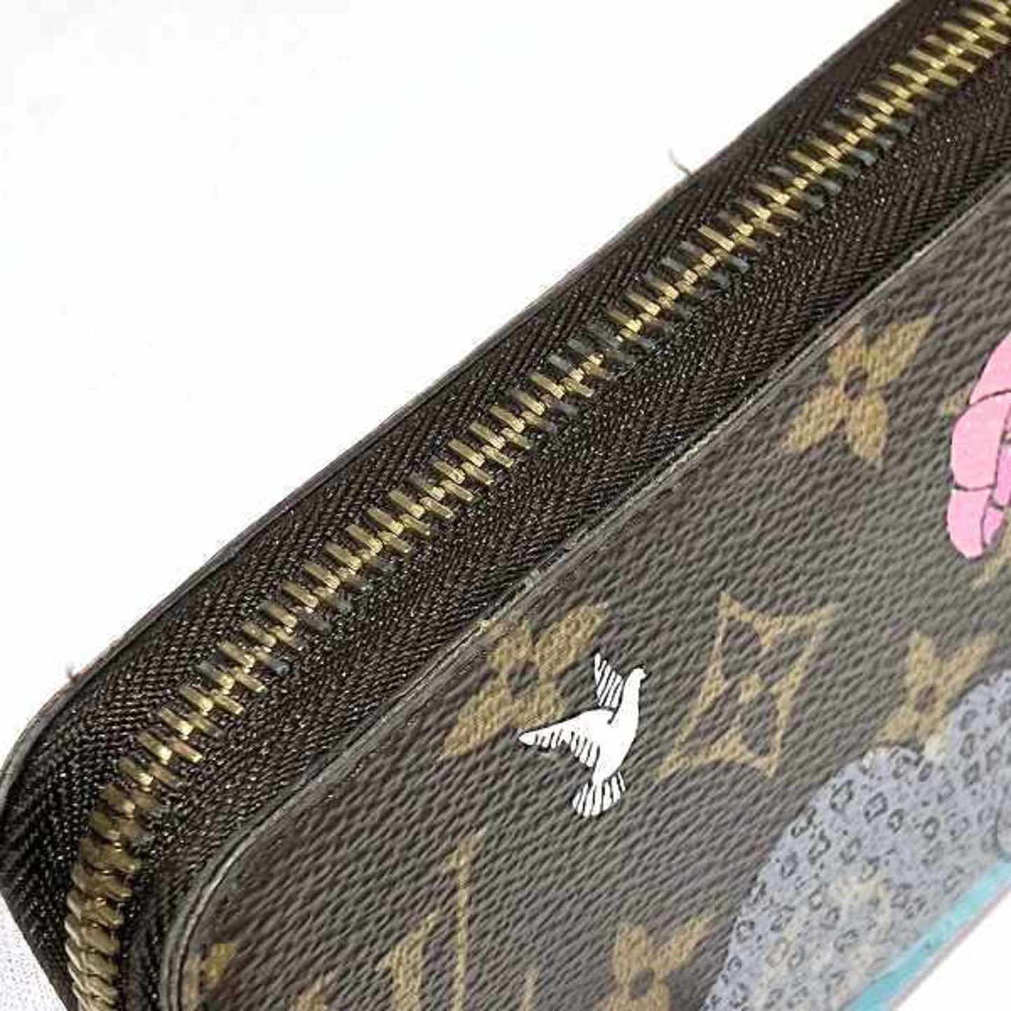 LOUIS VUITTON Zippy wallet